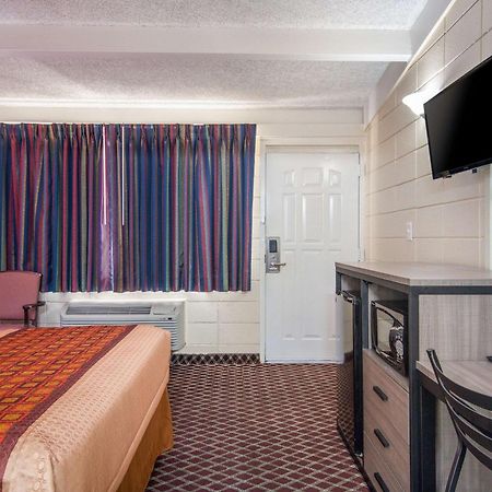 Rodeway Inn Nashville Exterior foto